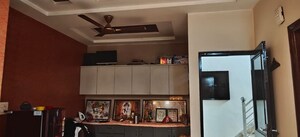 Furnished Amenities in 2 BHK Independent House at Sector 16 – for Rent