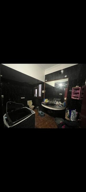 Furnished Amenities in 2 BHK Builder Floor at Sector 23 – for Rent