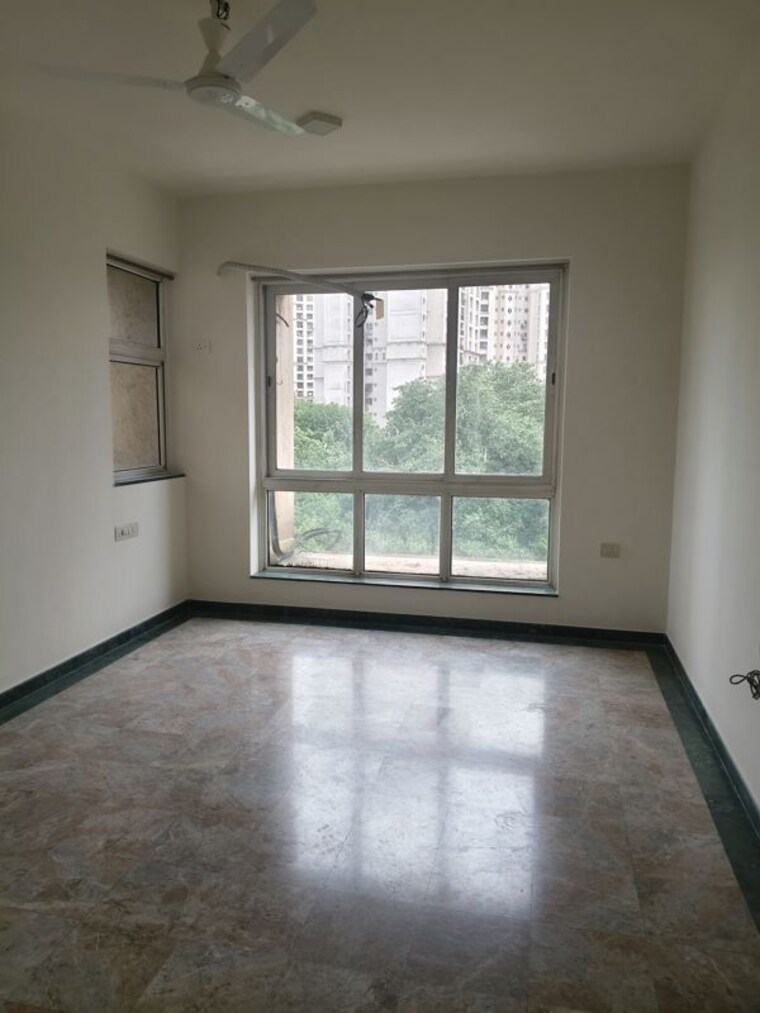 Room, hiranandani-northside 3 Bedroom 1800 Sq.Ft. Apartment In Ghodbunder Road Thane 10602051