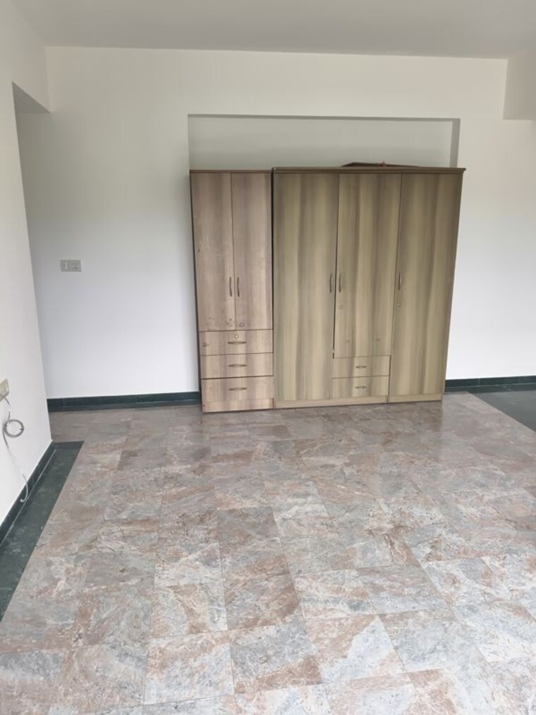 Room, hiranandani-northside 3 Bedroom 1800 Sq.Ft. Apartment In Ghodbunder Road Thane 10602051