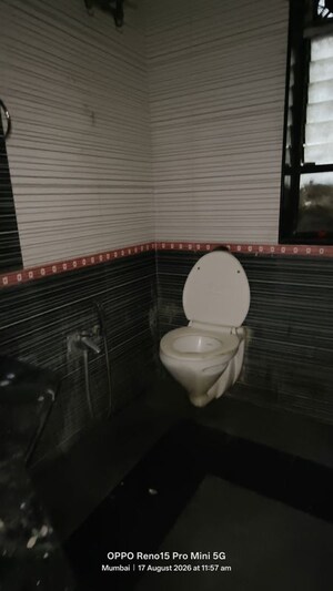 Bathroom in 6+ BHK Apartment at Sher E Punjab, Andheri East – for Rent