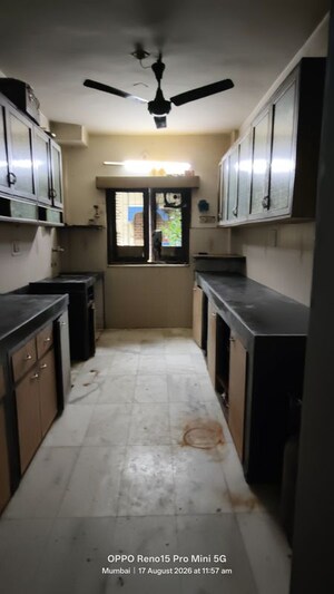 Kitchen in 6+ BHK Apartment at Sher E Punjab, Andheri East – for Rent