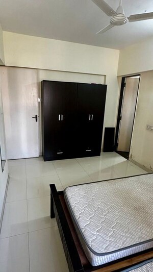 Master Bedroom in 3 BHK Apartment at Sunrise Tower Malad, Malad East – for Sale
