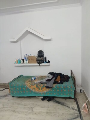 Bedroom in 1 BHK Builder Floor at Sector 22 – for Rent