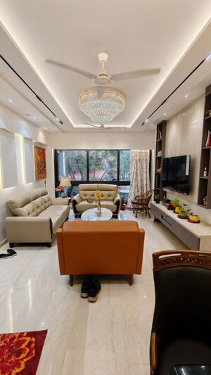 Team Area in 3 BHK Apartment at Amrut Meraki, Shivaji Park – for Rent