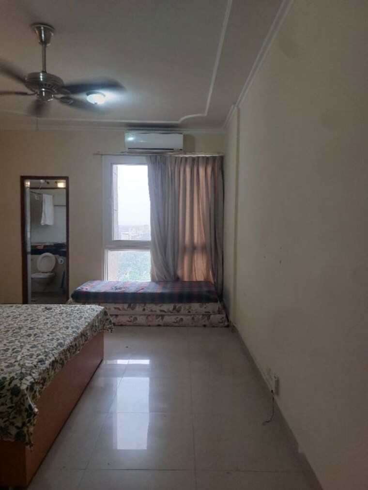 undefined, dlf-hamilton-court 3 Bedroom 2650 Sq.Ft. Apartment In Sector 27 Gurgaon 10602156