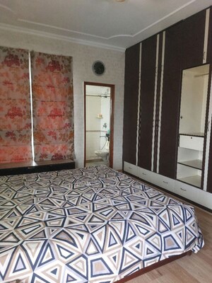 Bedroom in 3 BHK Apartment at DLF Hamilton Court, Sector 27 – for Rent