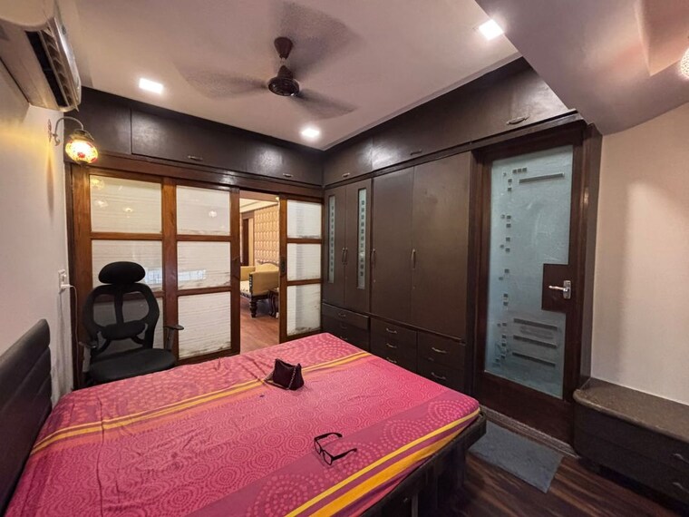 Bedroom, andheri west 3 Bedroom 1000 Sq.Ft. Apartment In Andheri West Mumbai 10602143