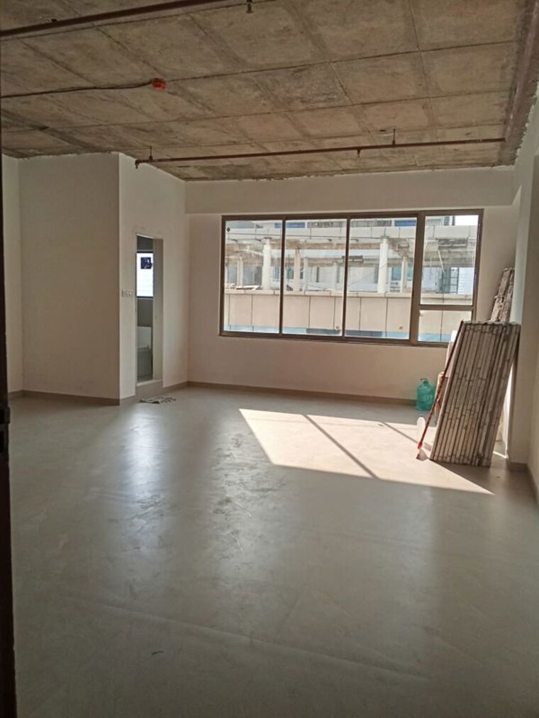 Room, dilip-makskap-centre Commercial Office Space 910 Sq.Ft. In Andheri West Mumbai 10602171