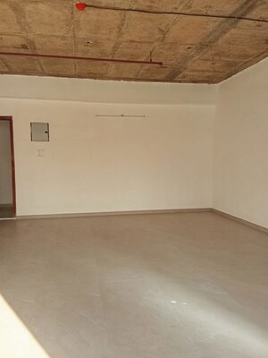Room in  Office Space at Dilip Makskap Centre, Andheri West – for Rent