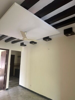 3 BHK Builder Floor For Rent in Sector 22