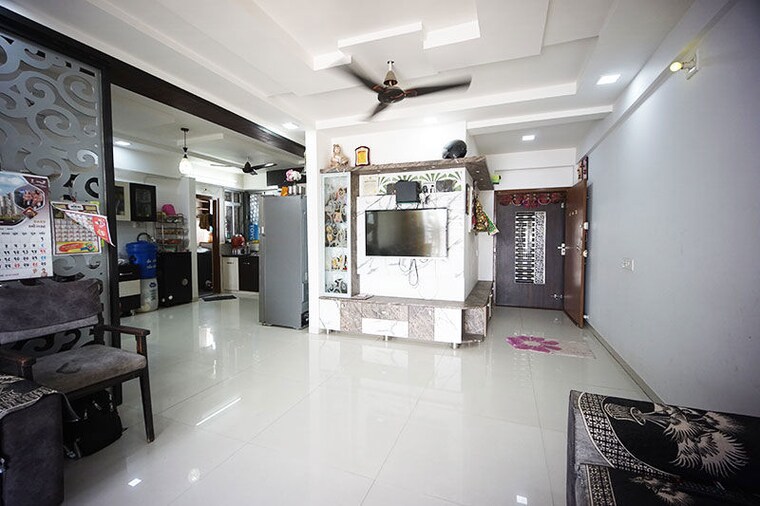 Living Room, chandlodia 3 Bedroom 220 Sq.Yd. Apartment In Chandlodia Ahmedabad 10602196