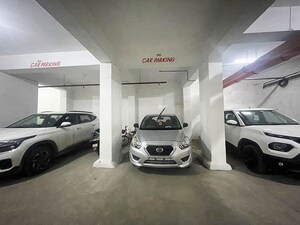 Parking in 3 BHK Apartment at Chandlodia – for Sale