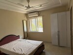 2 BHK 750 Sq.Ft. Apartment in Khar West
