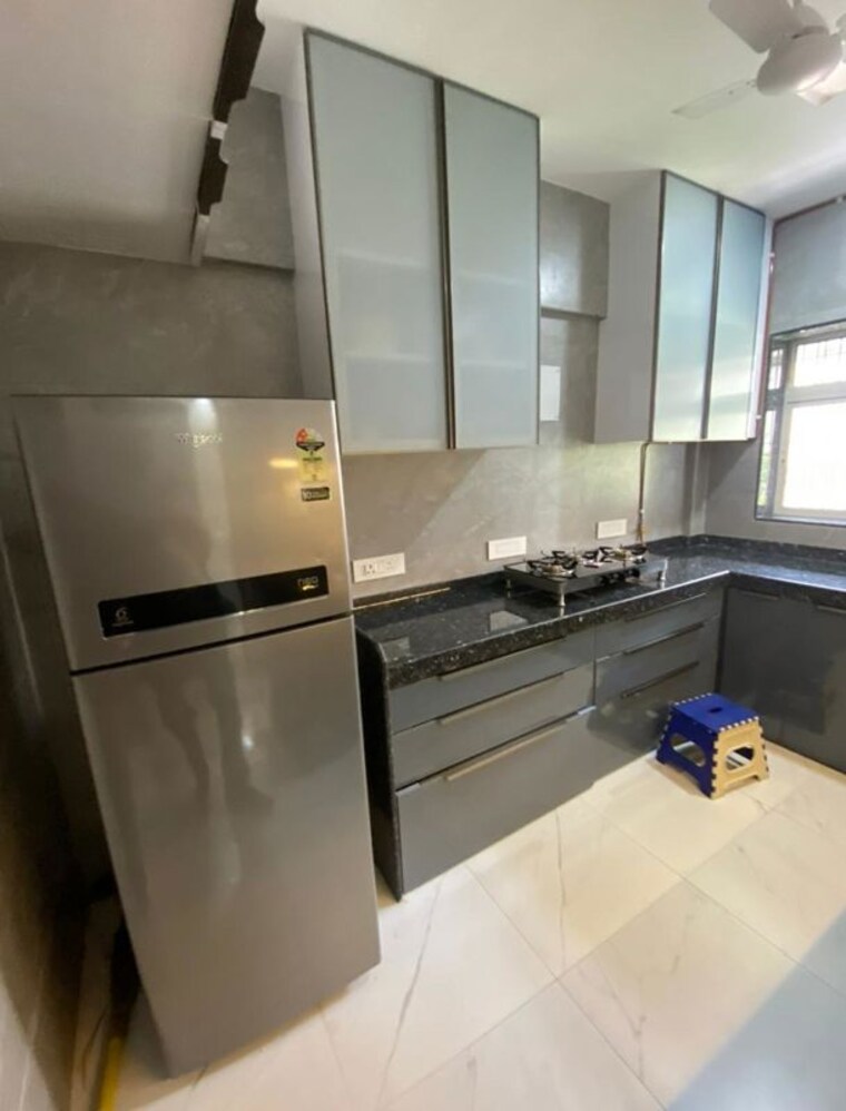 Kitchen, khar west 2 Bedroom 750 Sq.Ft. Apartment In Khar West Mumbai 10602198