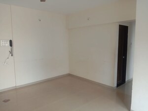 Room in 1 BHK Apartment at Highland Pearl, Thane West – for Rent