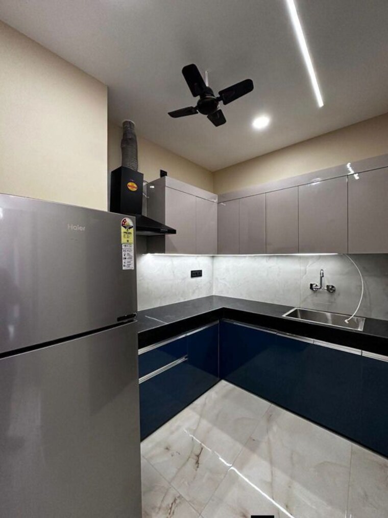 Kitchen, ganga-complex-gurgaon 1 Bedroom 900 Sq.Ft. Builder Floor In Sector 12 Gurgaon 10468487