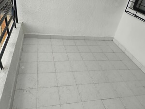 Room in 1 BHK Apartment at Rahul Atul Nagar CHS, Warje – for Rent