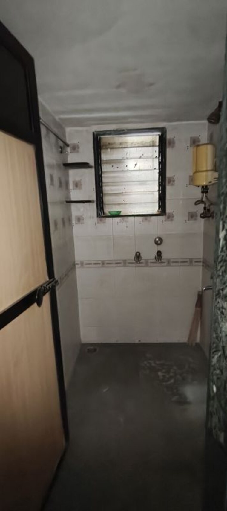 Bathroom, om-sai-plaza 1 Bedroom 664 Sq.Ft. Apartment In Ghodbunder Road Thane 10602203
