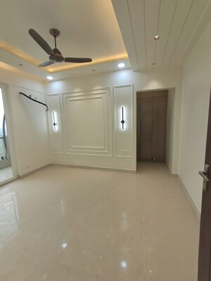 Room in 3 BHK Apartment at Artique Uptown Skylla, International Airport Road – for Rent