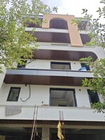 4 BHK + Prayer Room,Servant Room 326 Sq.Yd. Builder Floor in Parklands