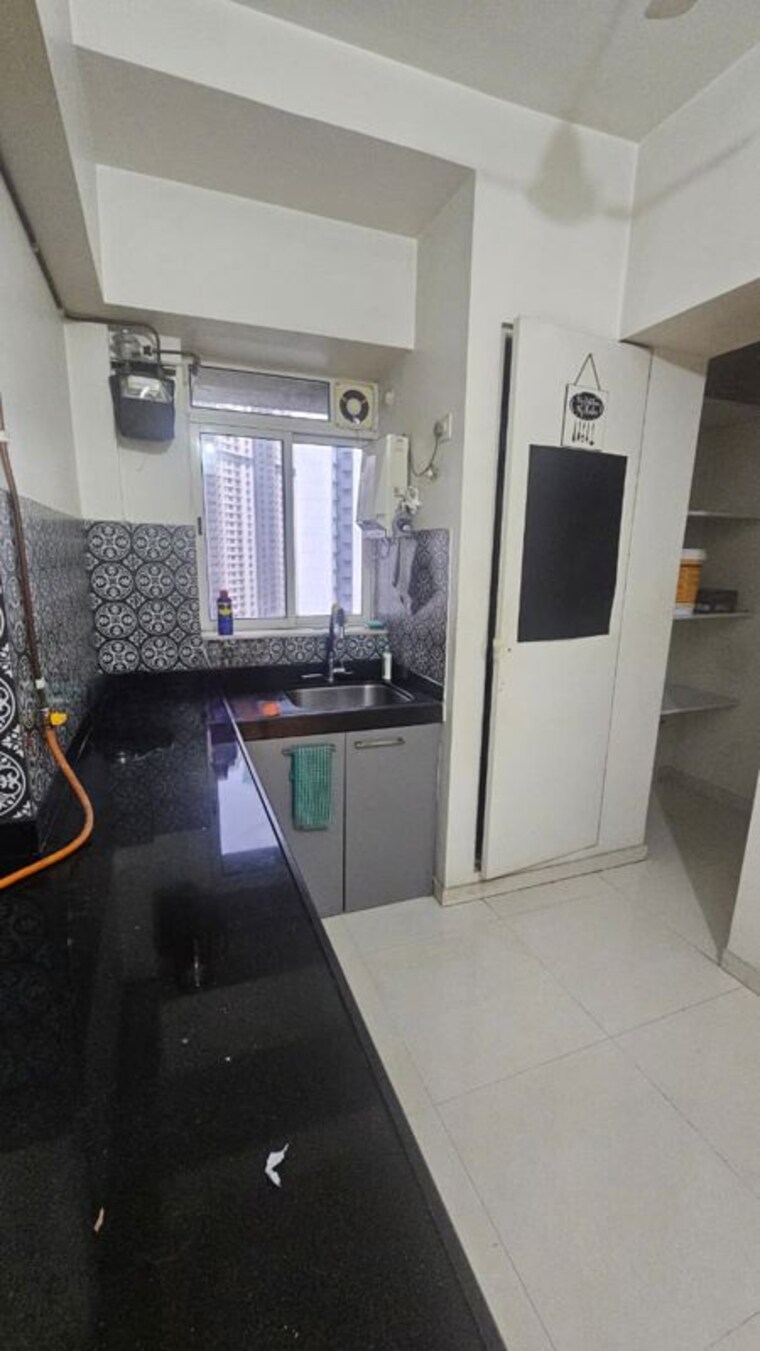 Kitchen, lodha-amara 2 Bedroom 800 Sq.Ft. Apartment In Kolshet Road Thane 10602289