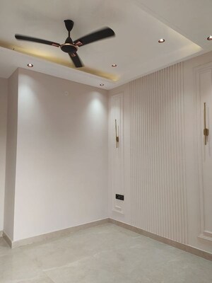 Room in 4 BHK Builder Floor at Divya Angels, Indrapuram – for Rent
