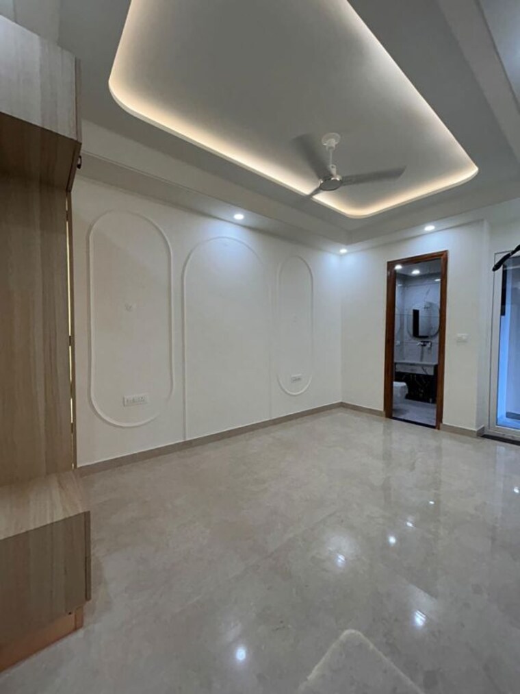 Room, bptp-district-phase-2 3 Bedroom 178 Sq.Yd. Builder Floor In Sector 84 Faridabad 10602288