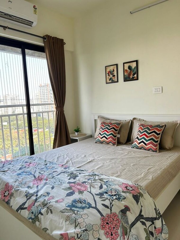 Bedroom, satellite-tower 3 Bedroom 1150 Sq.Ft. Apartment In Goregaon East Mumbai 10602324