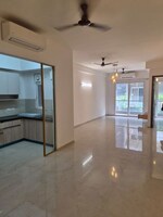 3 BHK + Servant Room,Store Room 1600 Sq.Ft. Apartment in Smart World Orchard