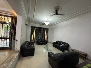 Living Room in 4 BHK Independent House at Sector 4 – for Rent