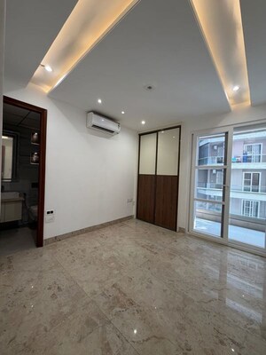 Room in 4 BHK Apartment at Nabha – for Rent