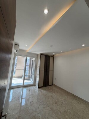 Room in 4 BHK Apartment at Nabha – for Rent