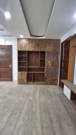 3 BHK Builder Floor For Rent in Sector 42