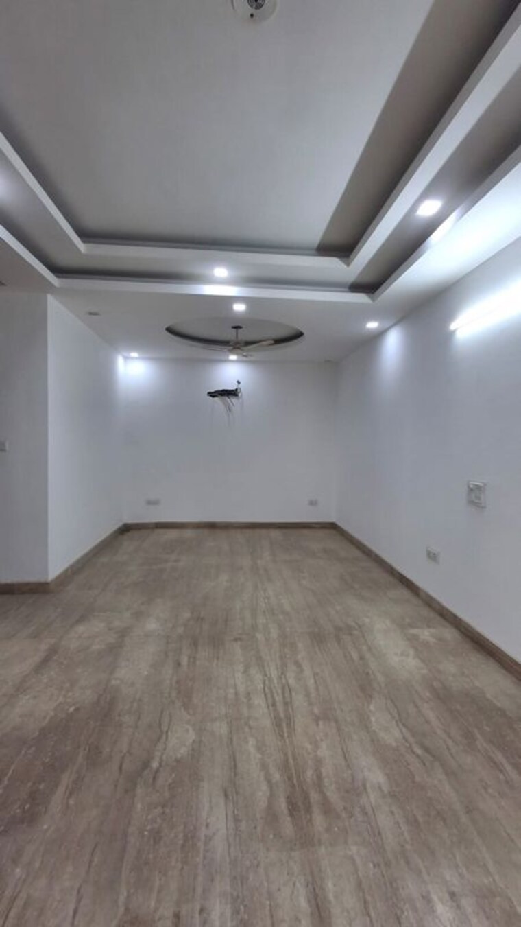 Room, sector 42 3 Bedroom 205 Sq.Yd. Builder Floor In Sector 42 Gurgaon 10602368