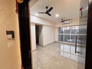 Room in 1 BHK Apartment at LnT Veridian, Powai – for Rent