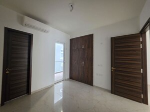 3 BHK Builder Floor For Rent in Smart World Orchard, Sector 61