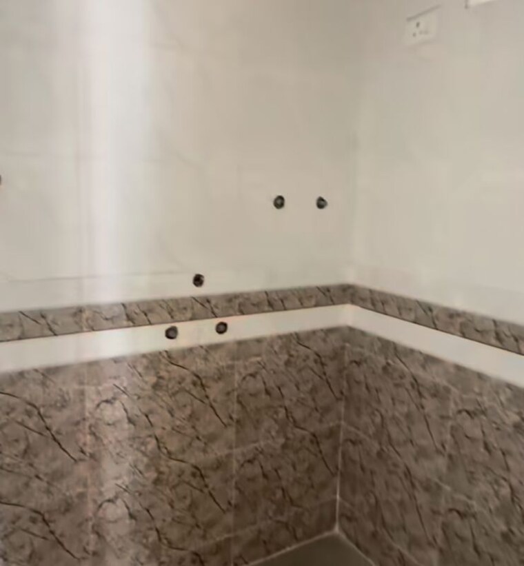 Bathroom, crystal-armus 1 Bedroom 430 Sq.Ft. Apartment In Chembur Mumbai 10602387