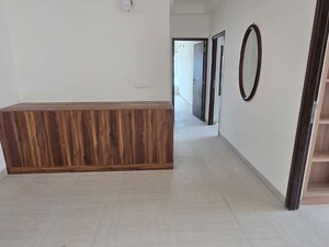 Room in 3 BHK Apartment at Karle Vario Homes, Hebbal – for Rent