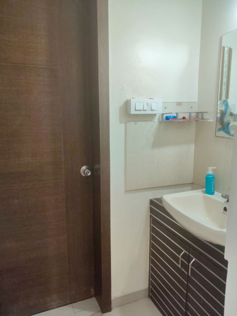 Bathroom, celebria-apartment 3 Bedroom 1200 Sq.Ft. Apartment In Hadapsar Pune 10602404