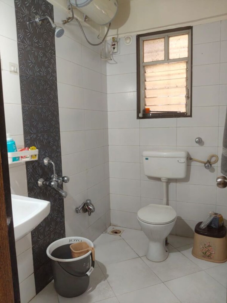 Bathroom, celebria-apartment 3 Bedroom 1200 Sq.Ft. Apartment In Hadapsar Pune 10602404