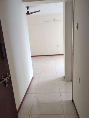 Common Area in 1 BHK Apartment at Konark Splendour, Kalyani Nagar – for Rent