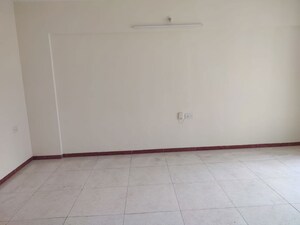 Room in 1 BHK Apartment at Konark Splendour, Kalyani Nagar – for Rent
