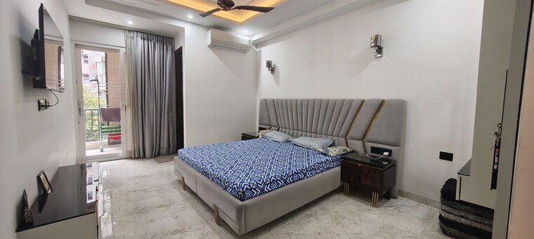 Bedroom, south city 2 3 Bedroom 182 Sq.Yd. Builder Floor In South City 2 Gurgaon 10602391