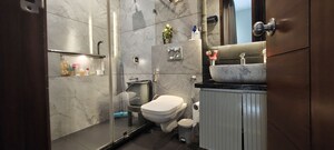 Team Area in 3 BHK Builder Floor at South City 2 – for Sale