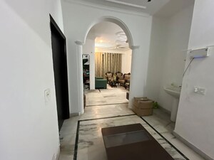 Building Lobby in 3 BHK Builder Floor at Sector 56 – for Rent