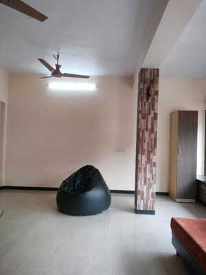 Hall in 1 BHK Apartment at Vrindavan CHS Thane West, Vrindavan Society – for Rent