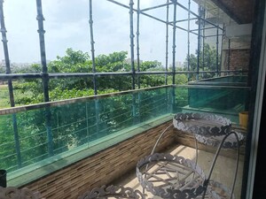 Balcony in 3 BHK Builder Floor at Sector 57 – for Rent