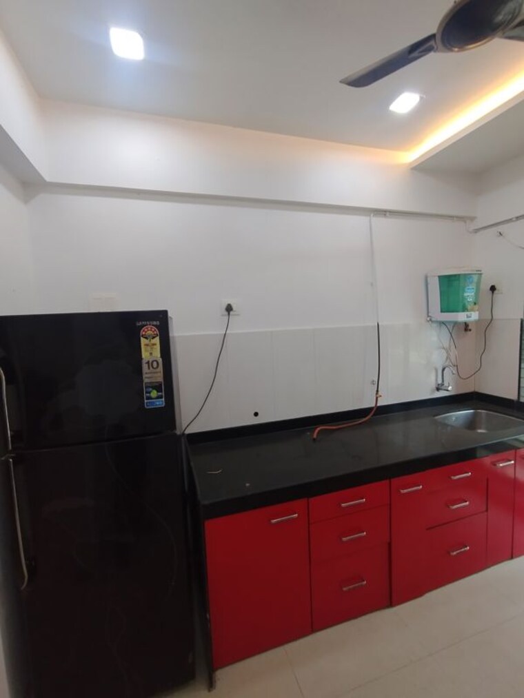 Kitchen, shree-satya-shankar-residency 2.5 Bedroom 805 Sq.Ft. Apartment In Manpada Thane 10602443