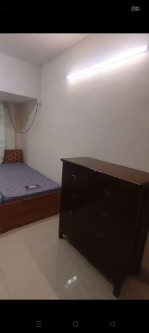 Bedroom in 3 BHK Apartment at Aaradhana Chs Lokhandwala, Lokhandwala – for Rent